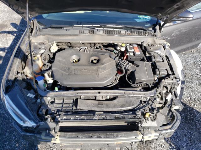 Photo 6 VIN: 3FA6P0H97HR226157 - FORD FUSION 