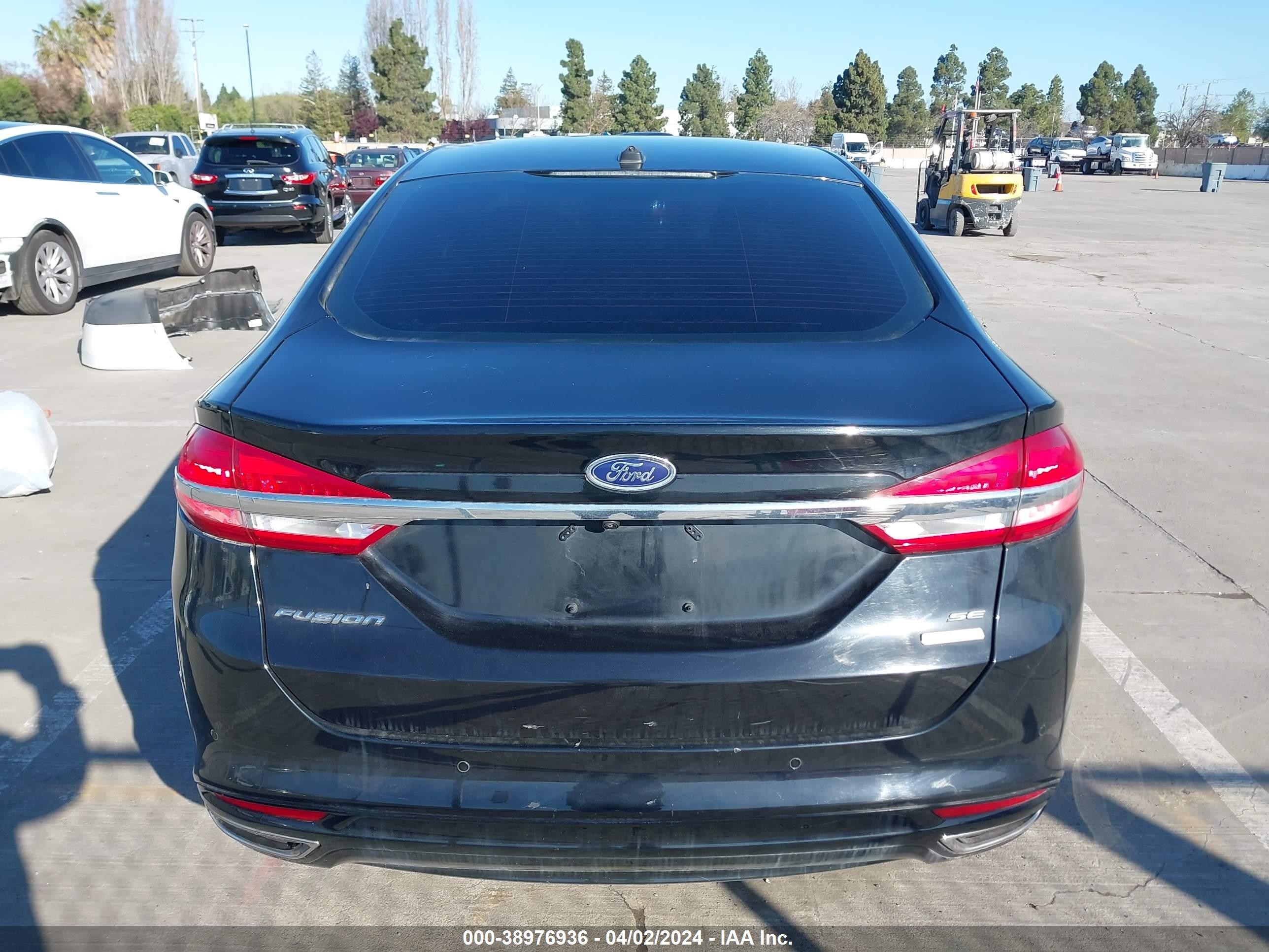 Photo 15 VIN: 3FA6P0H97HR264892 - FORD FUSION SE 