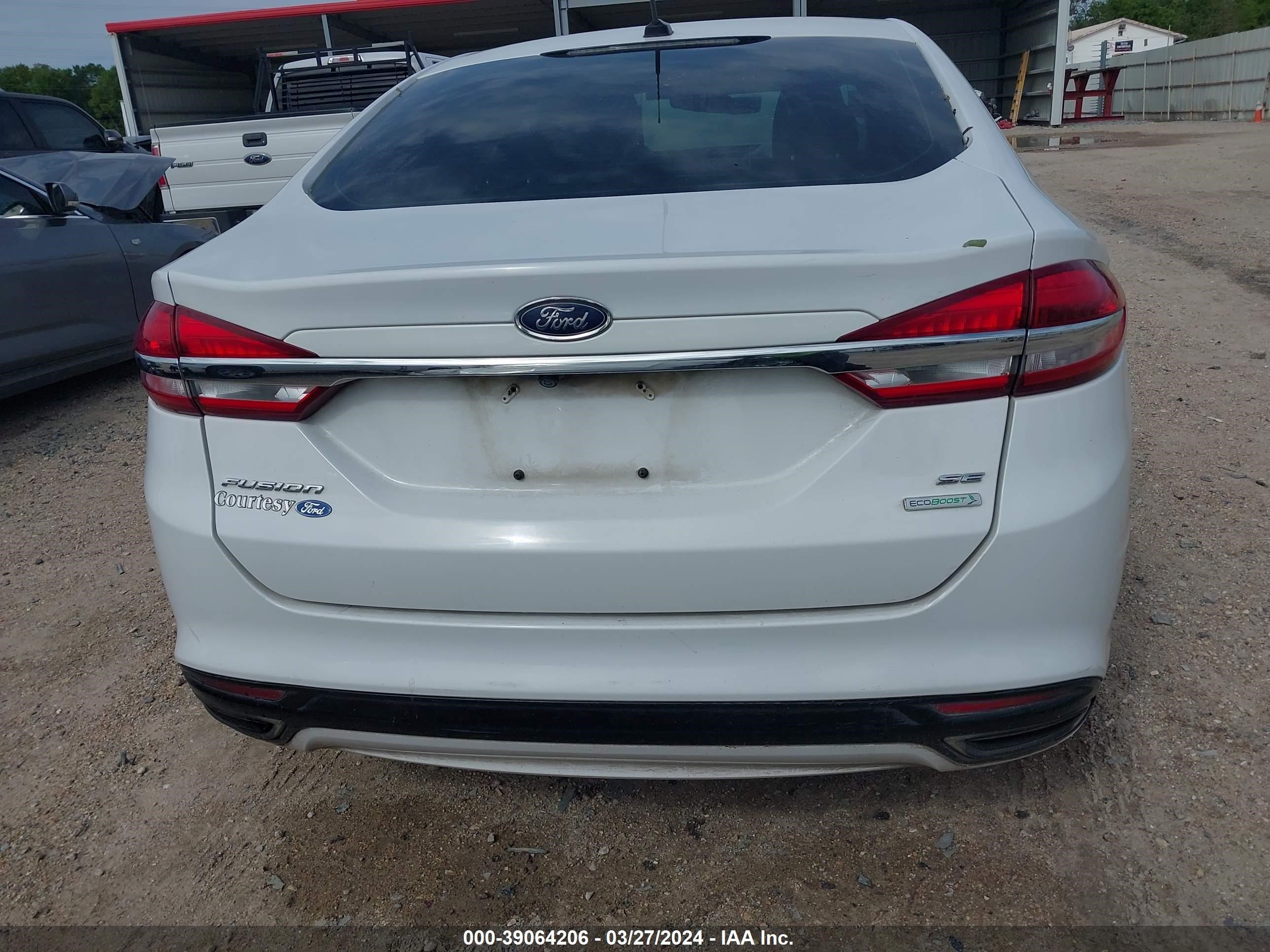 Photo 16 VIN: 3FA6P0H97HR402687 - FORD FUSION 