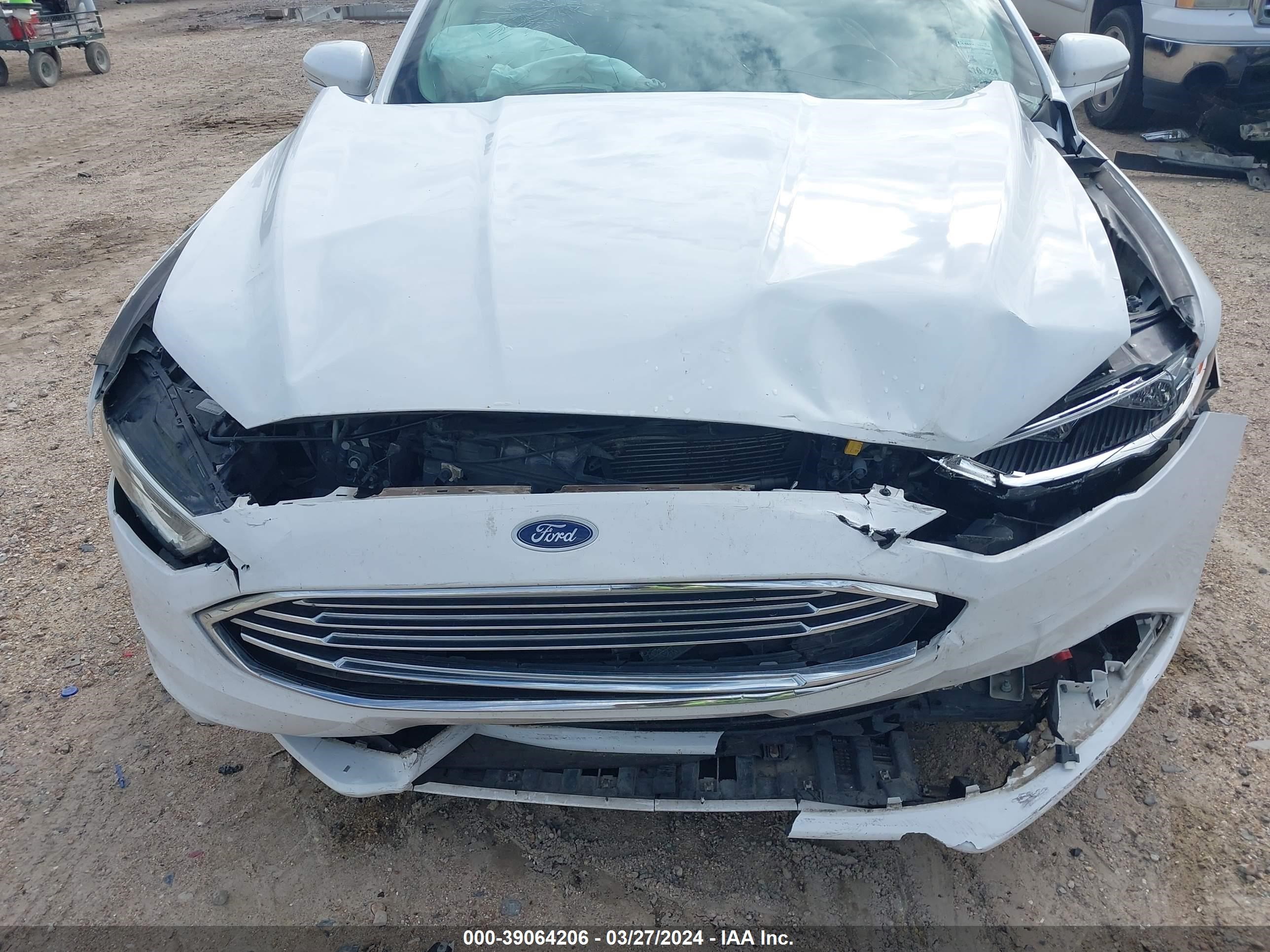 Photo 5 VIN: 3FA6P0H97HR402687 - FORD FUSION 