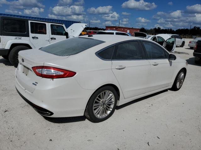 Photo 2 VIN: 3FA6P0H98ER147060 - FORD FUSION SE 