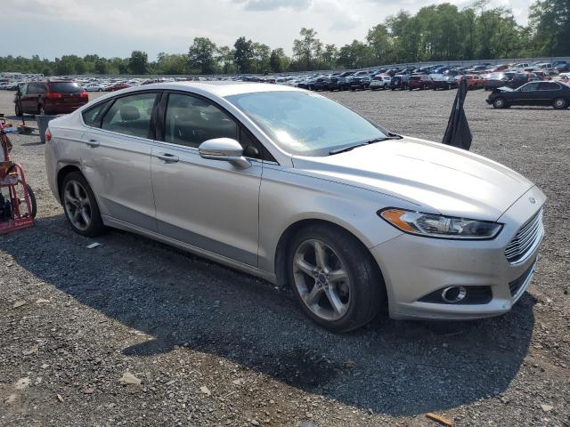 Photo 3 VIN: 3FA6P0H98FR124993 - FORD FUSION SE 