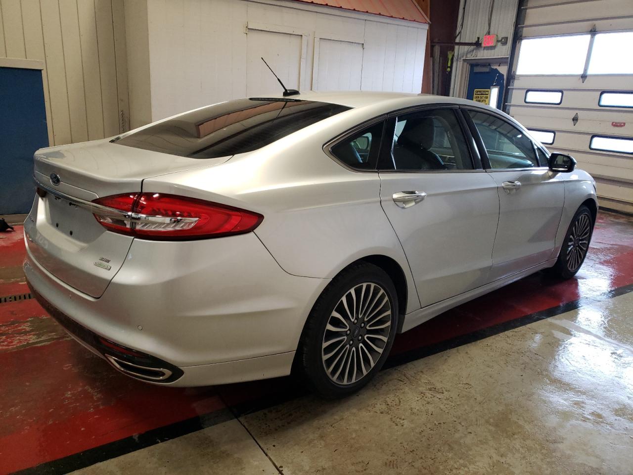 Photo 2 VIN: 3FA6P0H98HR227379 - FORD FUSION 