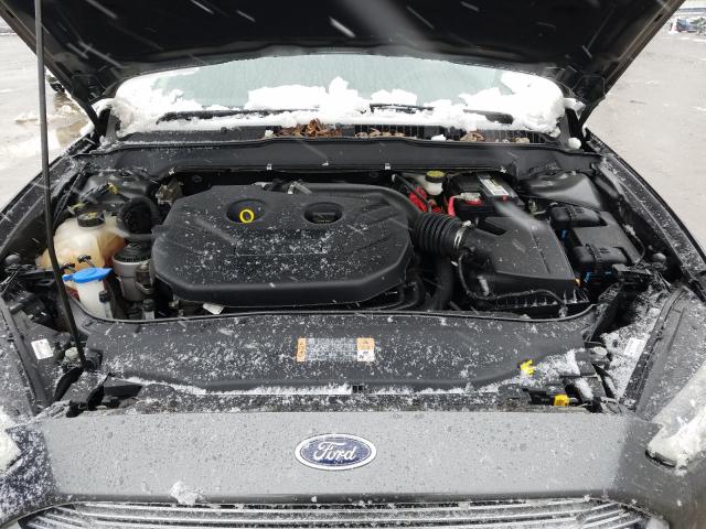 Photo 6 VIN: 3FA6P0H99FR135646 - FORD FUSION SE 