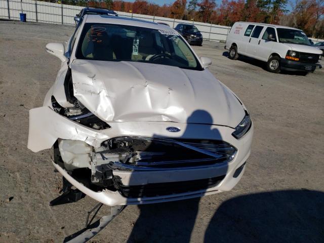 Photo 4 VIN: 3FA6P0H9XDR246526 - FORD FUSION SE 