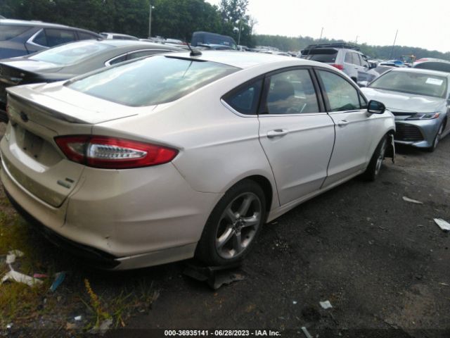 Photo 3 VIN: 3FA6P0H9XFR220334 - FORD FUSION 