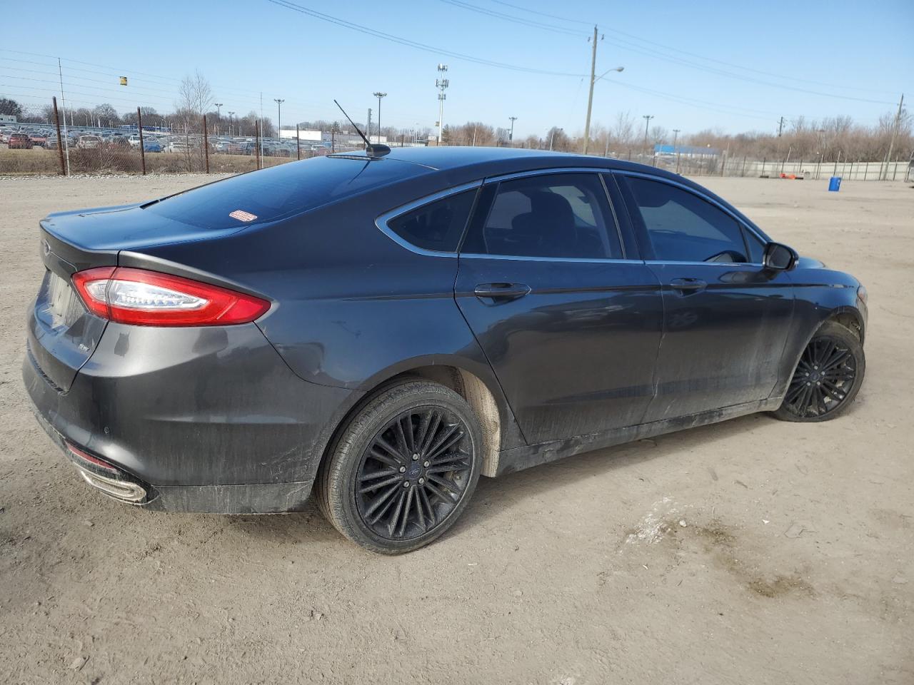 Photo 2 VIN: 3FA6P0H9XGR171668 - FORD FUSION 