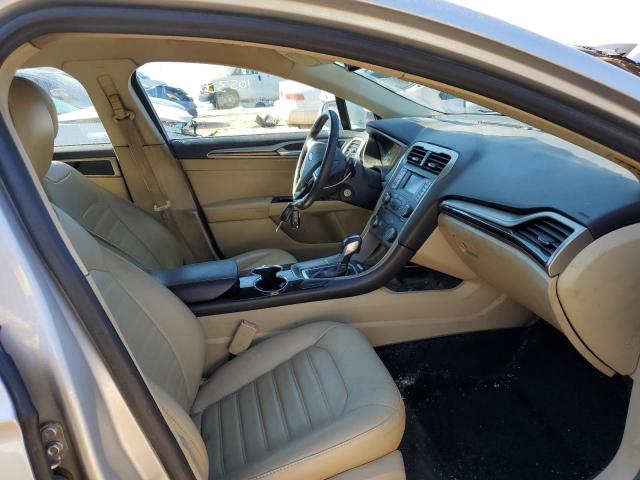 Photo 4 VIN: 3FA6P0H9XGR216799 - FORD FUSION SE 