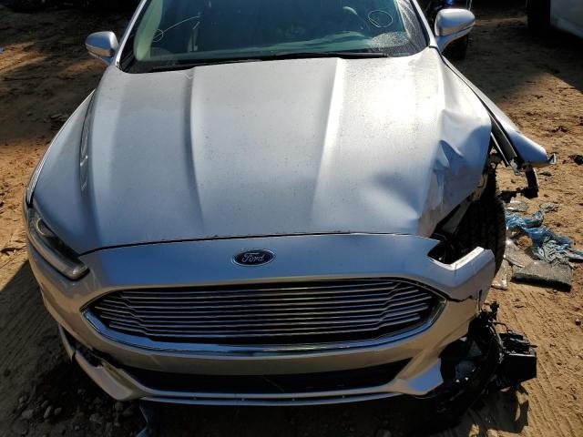 Photo 6 VIN: 3FA6P0H9XGR216799 - FORD FUSION SE 