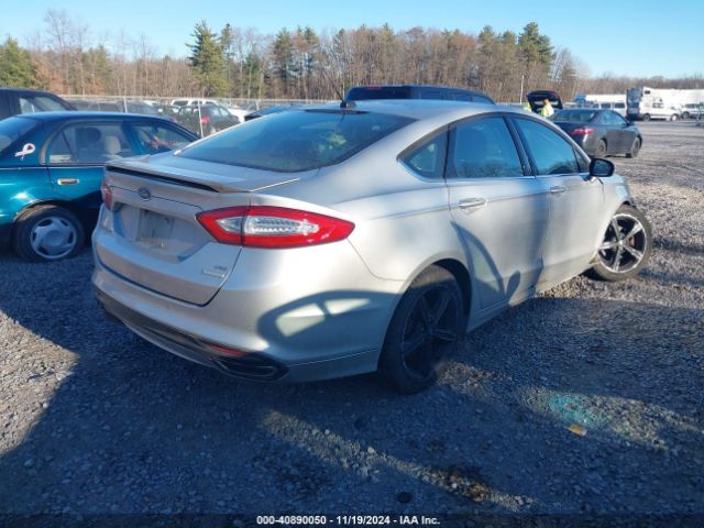 Photo 3 VIN: 3FA6P0H9XGR402228 - FORD FUSION 