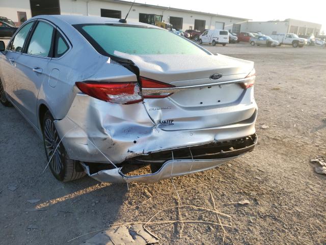 Photo 8 VIN: 3FA6P0H9XHR205156 - FORD FUSION SE 