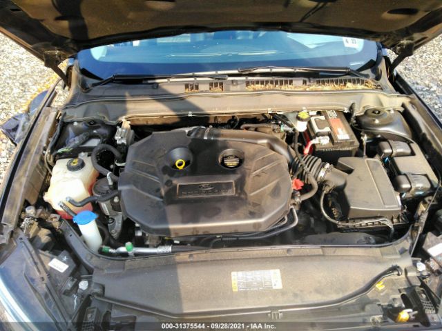 Photo 9 VIN: 3FA6P0H9XJR112790 - FORD FUSION 