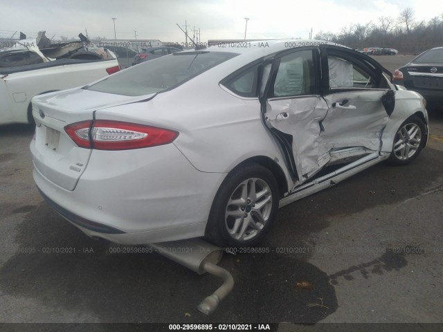 Photo 3 VIN: 3FA6P0HD0ER154881 - FORD FUSION 