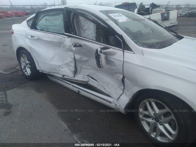 Photo 5 VIN: 3FA6P0HD0ER154881 - FORD FUSION 