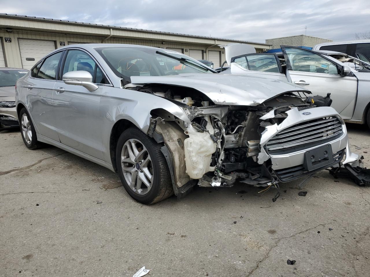 Photo 3 VIN: 3FA6P0HD0ER173642 - FORD FUSION 