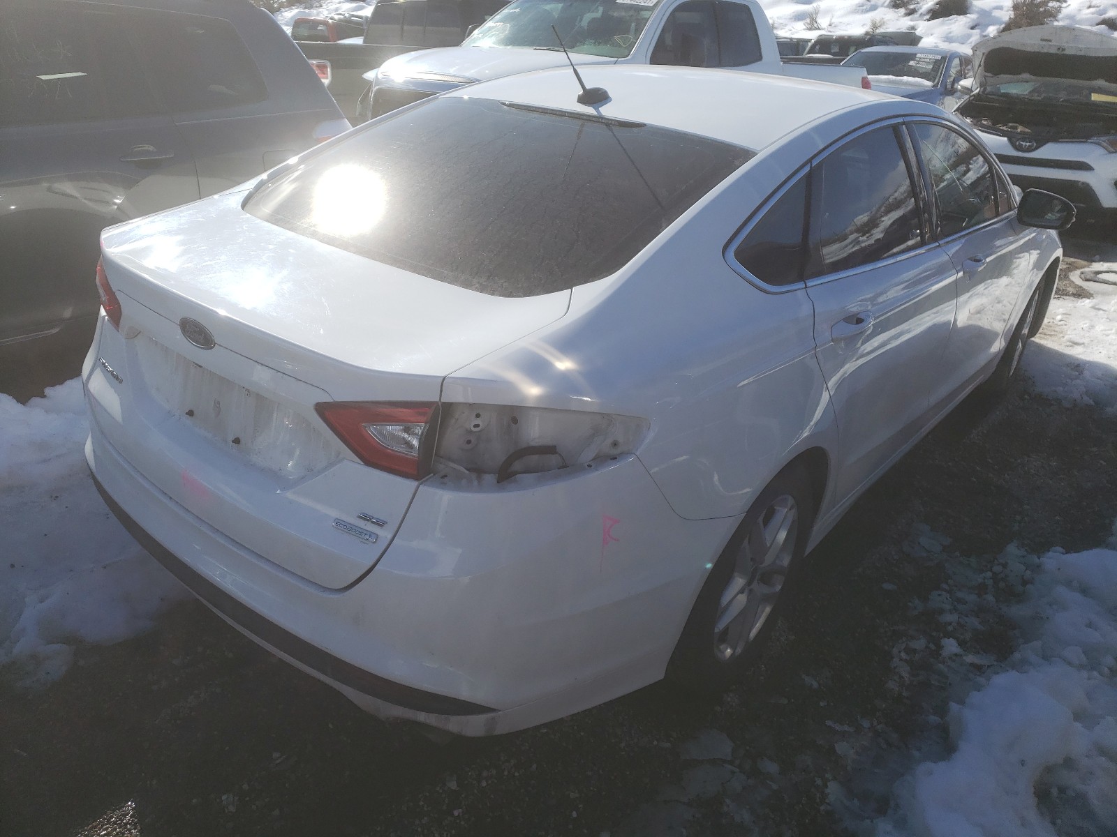 Photo 3 VIN: 3FA6P0HD0ER235072 - FORD FUSION SE 