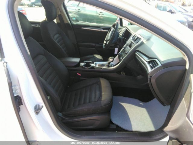 Photo 4 VIN: 3FA6P0HD0ER397493 - FORD FUSION 