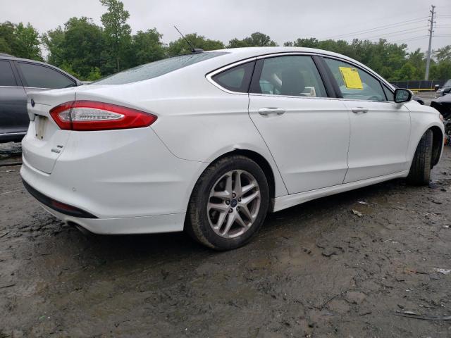 Photo 2 VIN: 3FA6P0HD0FR239141 - FORD FUSION SE 