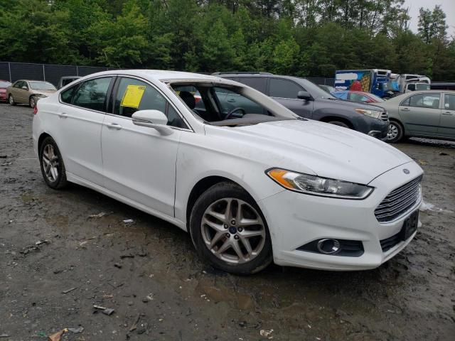 Photo 3 VIN: 3FA6P0HD0FR239141 - FORD FUSION SE 