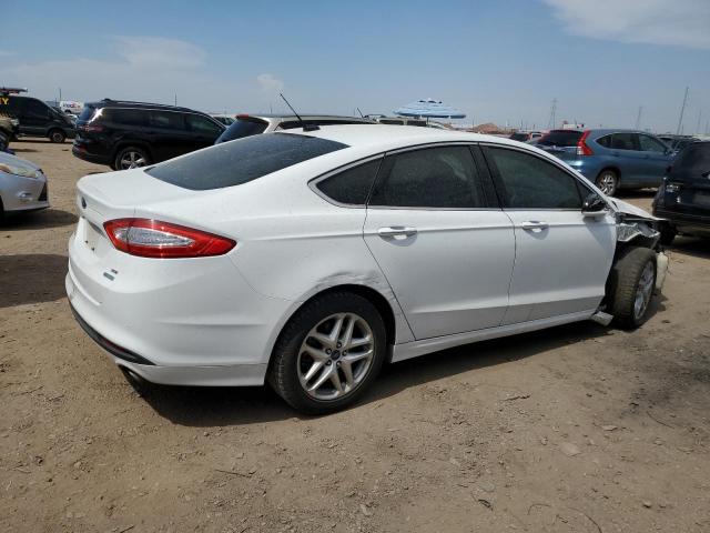 Photo 2 VIN: 3FA6P0HD0GR126937 - FORD FUSION SE 