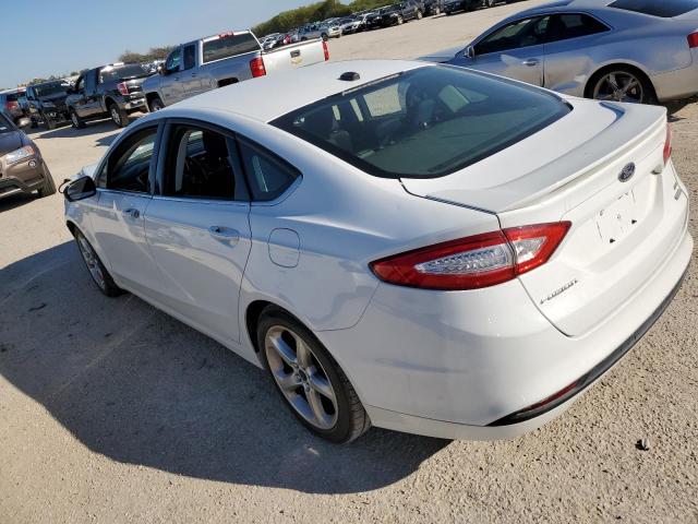 Photo 2 VIN: 3FA6P0HD0GR149165 - FORD FUSION SE 