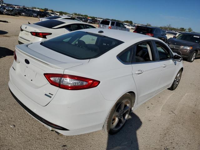 Photo 3 VIN: 3FA6P0HD0GR149165 - FORD FUSION SE 