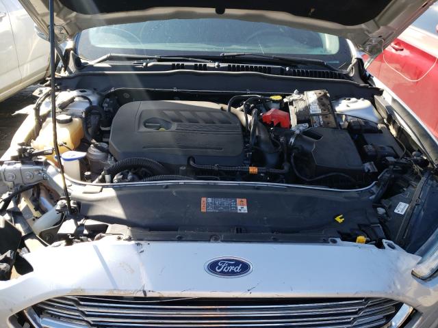 Photo 6 VIN: 3FA6P0HD0GR149294 - FORD FUSION SE 