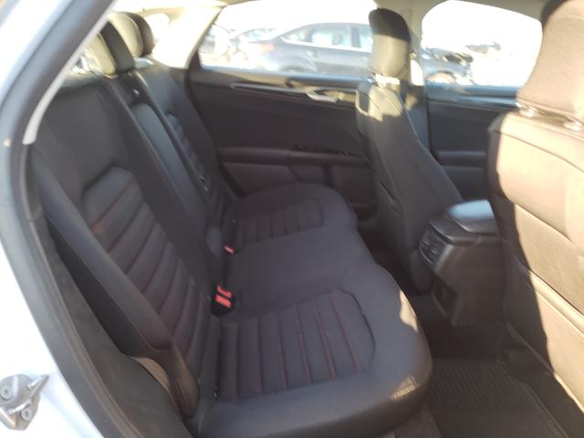 Photo 5 VIN: 3FA6P0HD0GR155404 - FORD FUSION SE 