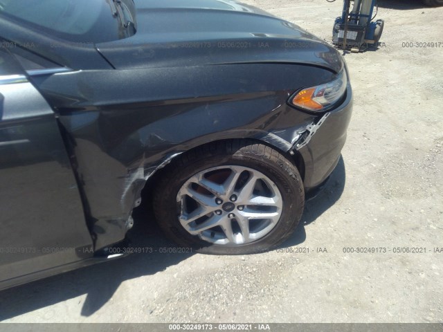 Photo 5 VIN: 3FA6P0HD0GR226228 - FORD FUSION 