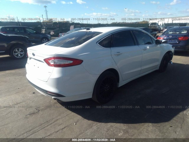 Photo 3 VIN: 3FA6P0HD0GR272321 - FORD FUSION 