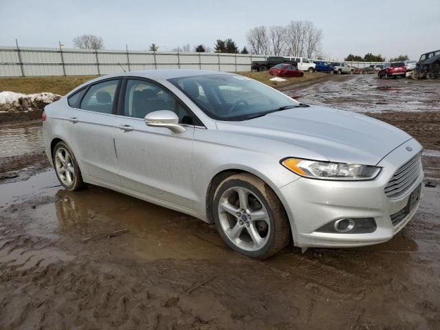 Photo 3 VIN: 3FA6P0HD0GR390885 - FORD FUSION SE 