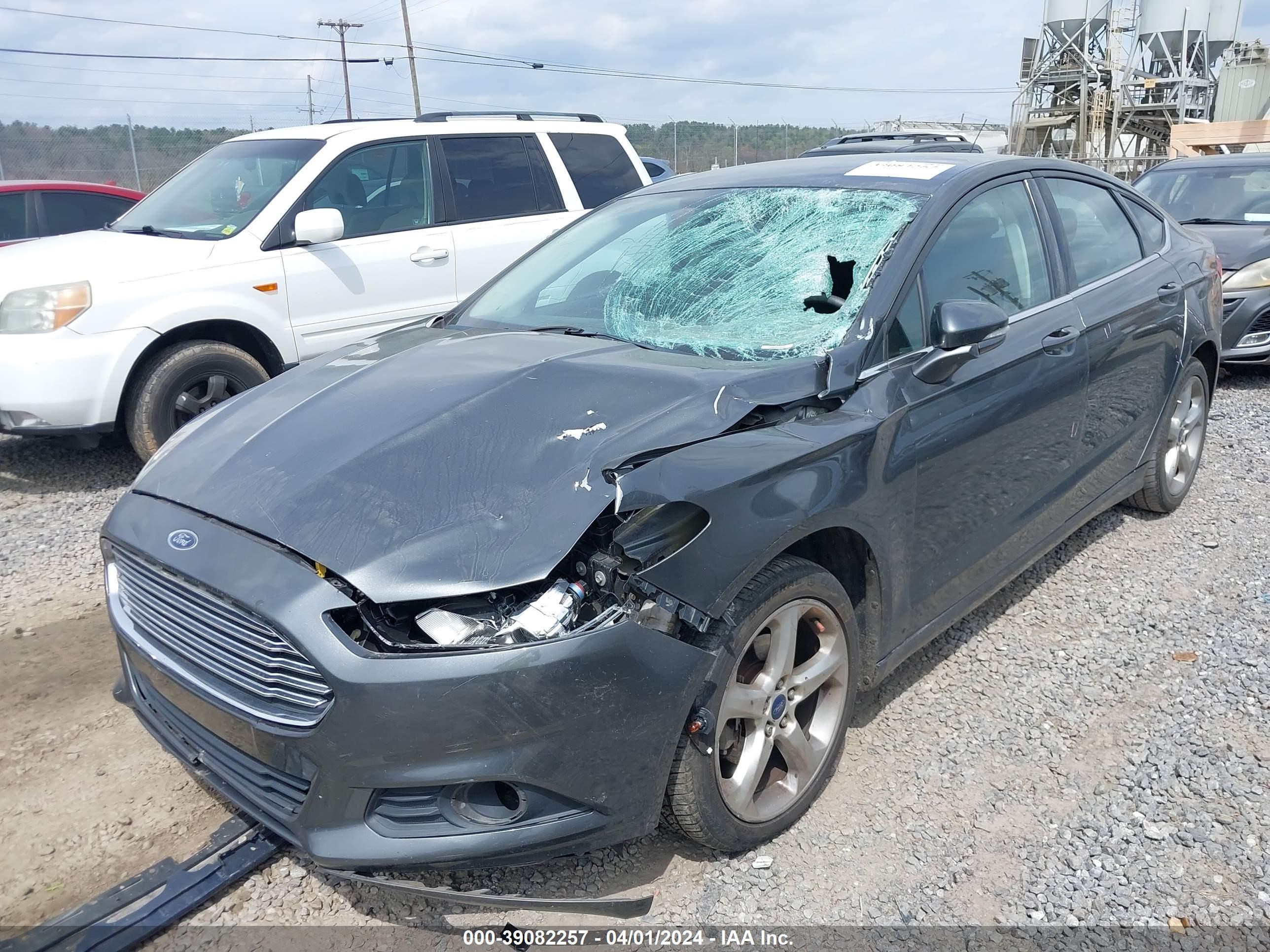 Photo 1 VIN: 3FA6P0HD0GR393995 - FORD FUSION 