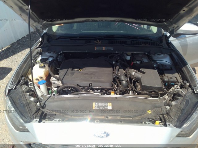 Photo 9 VIN: 3FA6P0HD0HR126499 - FORD FUSION 