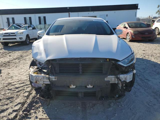 Photo 4 VIN: 3FA6P0HD0HR129046 - FORD FUSION SE 