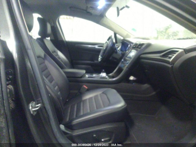 Photo 4 VIN: 3FA6P0HD0HR141665 - FORD FUSION 