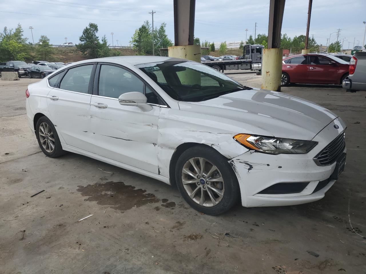 Photo 3 VIN: 3FA6P0HD0HR173628 - FORD FUSION 