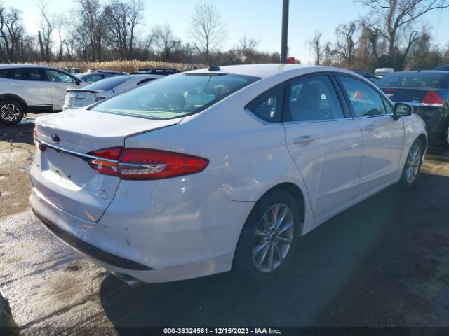 Photo 3 VIN: 3FA6P0HD0HR249543 - FORD FUSION 