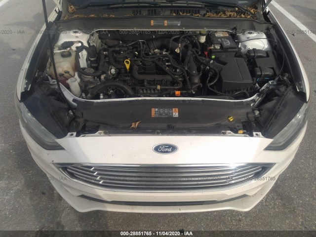 Photo 9 VIN: 3FA6P0HD0HR332910 - FORD FUSION 