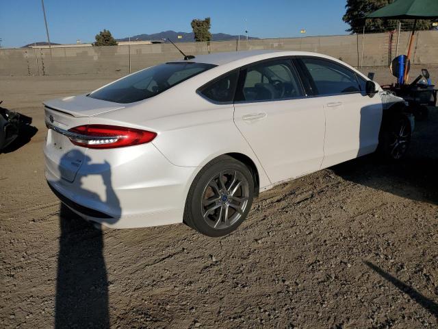 Photo 2 VIN: 3FA6P0HD0HR373571 - FORD FUSION 