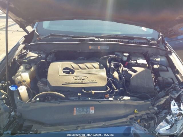 Photo 9 VIN: 3FA6P0HD0JR130655 - FORD FUSION 