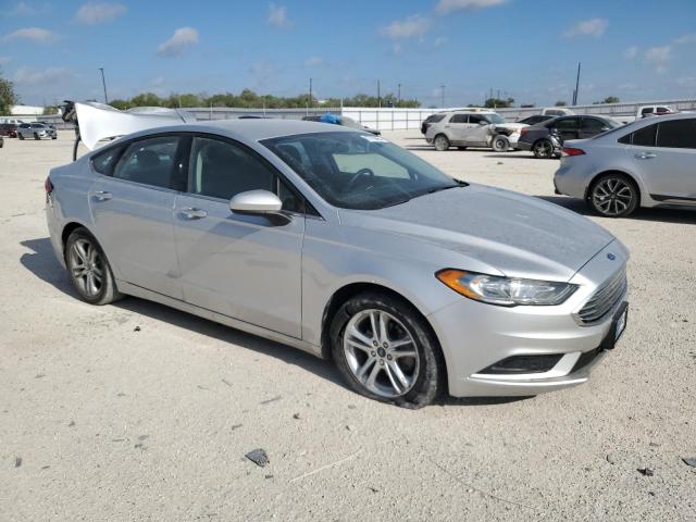 Photo 3 VIN: 3FA6P0HD0JR149982 - FORD FUSION SE 