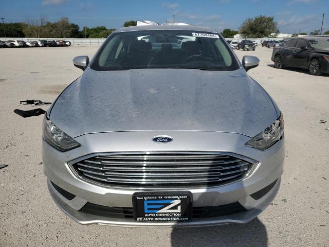 Photo 4 VIN: 3FA6P0HD0JR149982 - FORD FUSION SE 