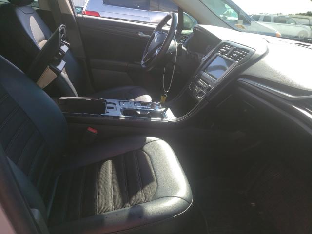 Photo 4 VIN: 3FA6P0HD0JR153868 - FORD FUSION SE 