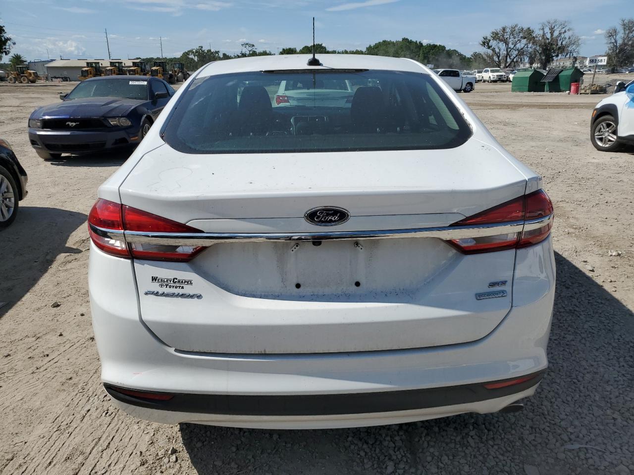 Photo 5 VIN: 3FA6P0HD0JR160285 - FORD FUSION 