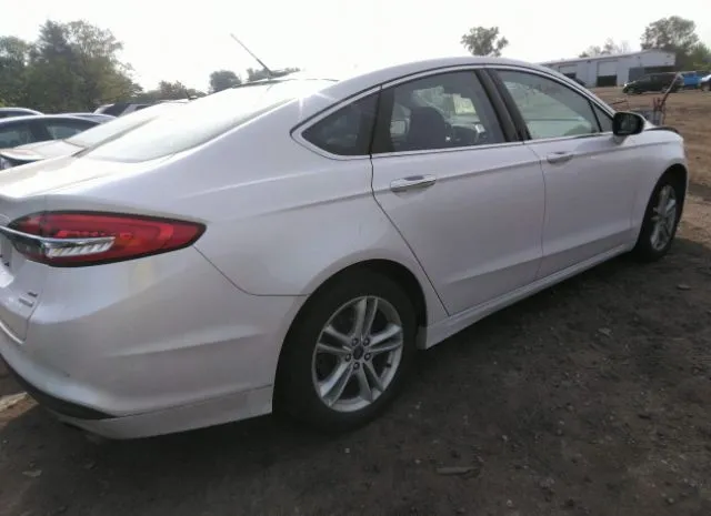 Photo 3 VIN: 3FA6P0HD0JR202535 - FORD FUSION 