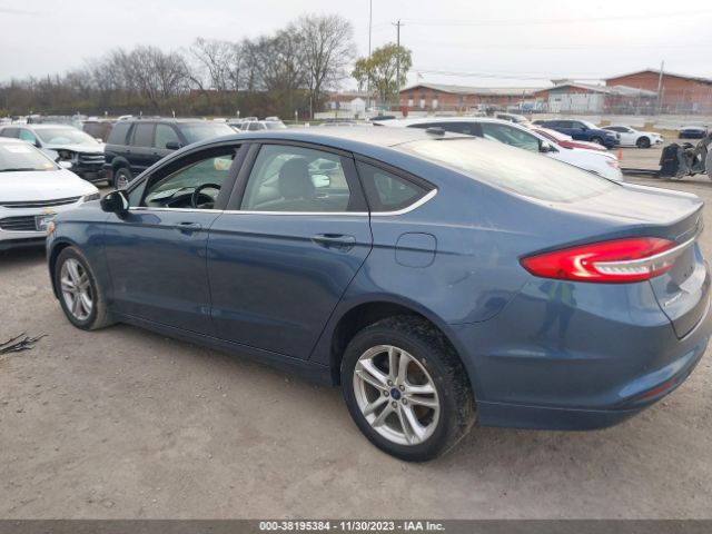 Photo 2 VIN: 3FA6P0HD0JR238094 - FORD FUSION 