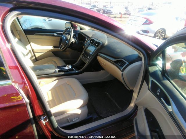 Photo 4 VIN: 3FA6P0HD0JR251041 - FORD FUSION 