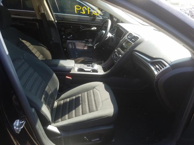 Photo 4 VIN: 3FA6P0HD0KR173944 - FORD FUSION SE 