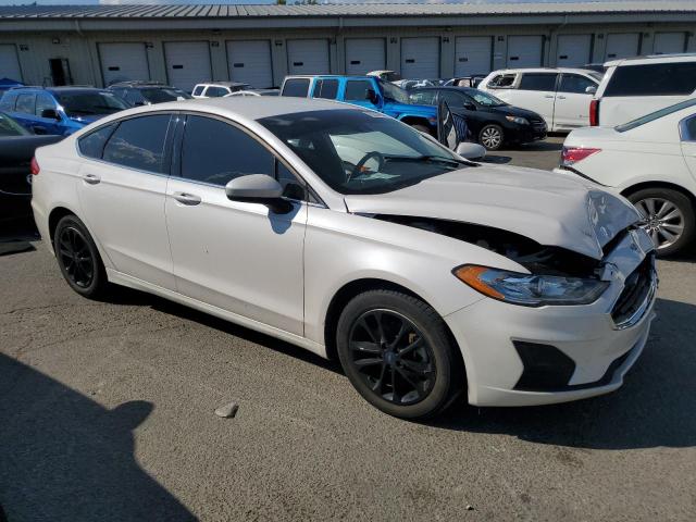 Photo 3 VIN: 3FA6P0HD0LR258316 - FORD FUSION SE 