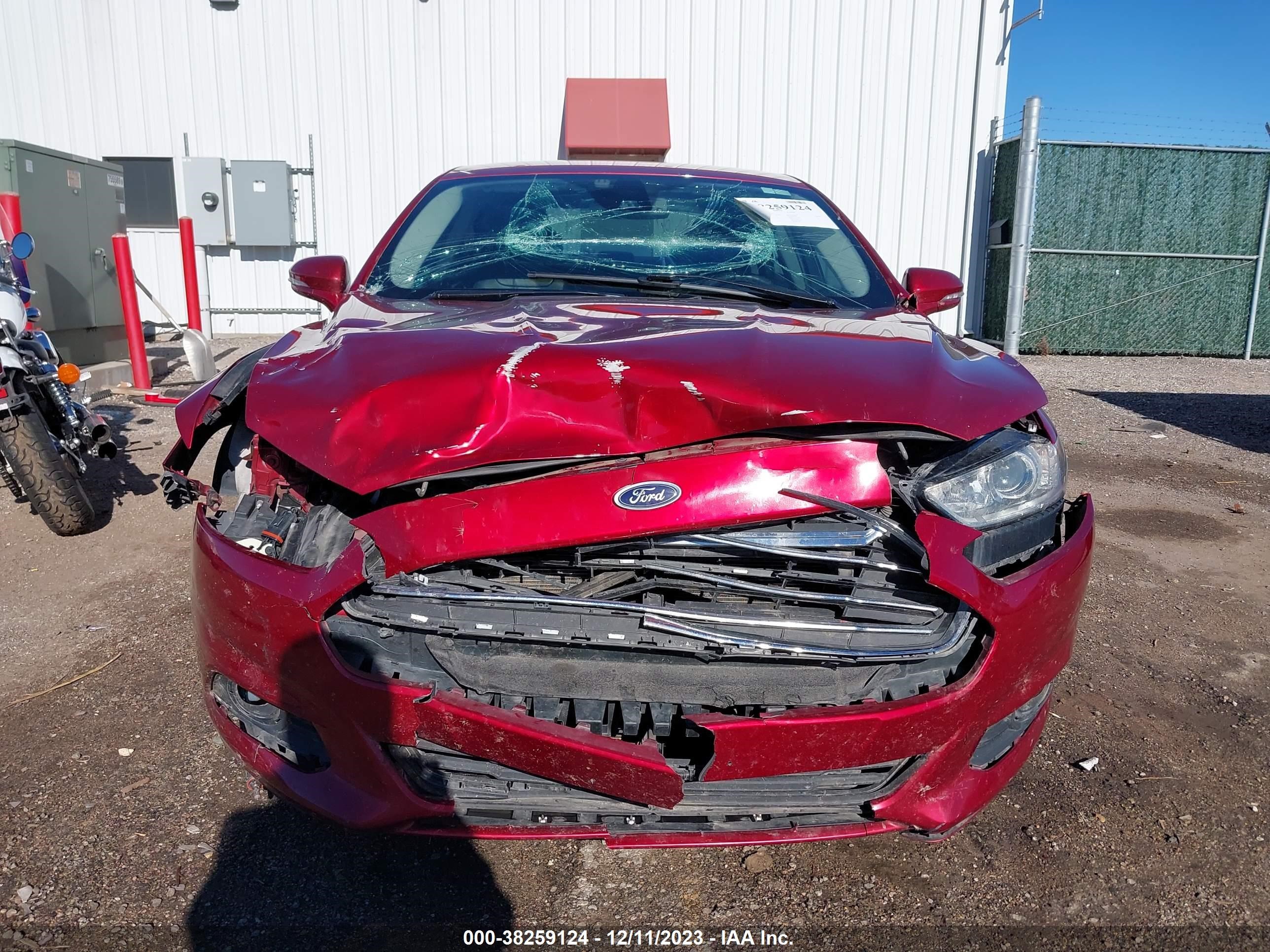 Photo 11 VIN: 3FA6P0HD1ER136017 - FORD FUSION 